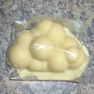 Lush 40 Winks Massage Bar